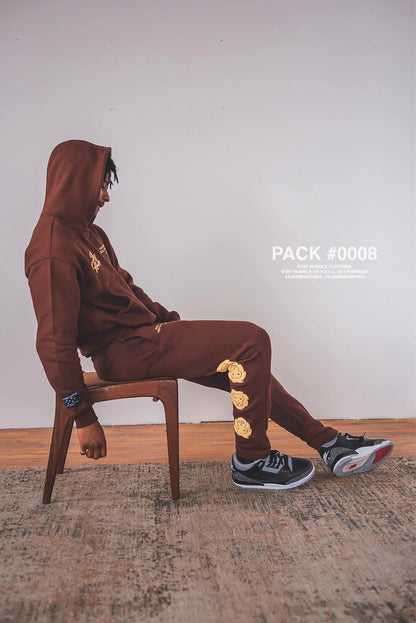'BLURRY SCRIPT™' SWEATPANTS v2 - BROWN