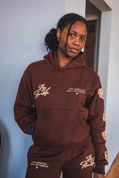 'BLURRY SCRIPT™' HOODIE v2 - BROWN